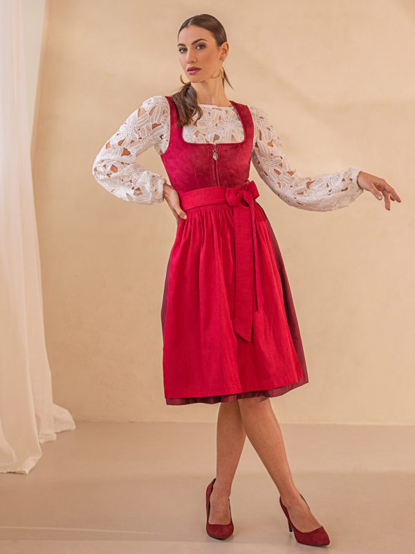 Moderne Samtdirndl